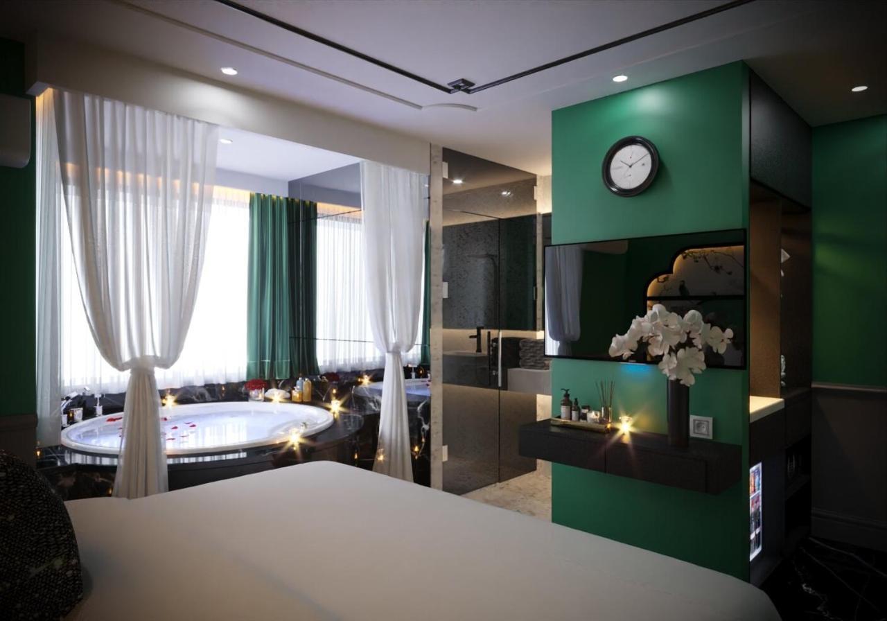 Khách sạn Elisa Boutique Saigon *
